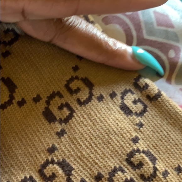 Gucci - Picture 4 of 8